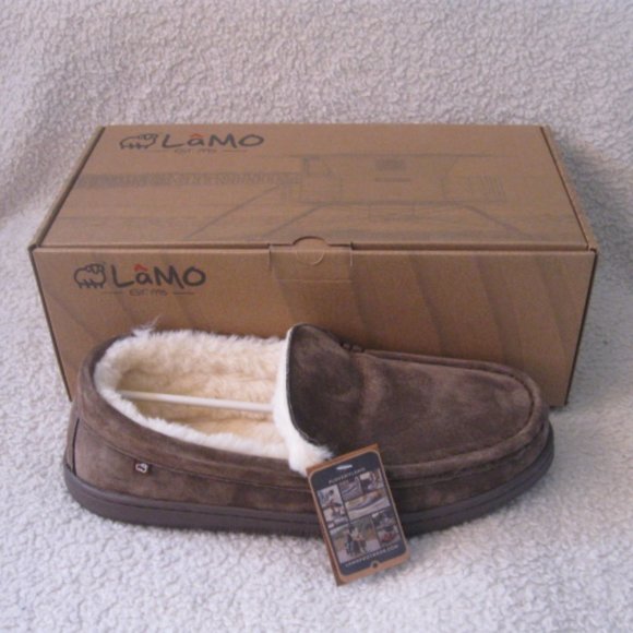 Lamo Harrison Moc Chocolate Brown Slippers - Picture 2 of 12